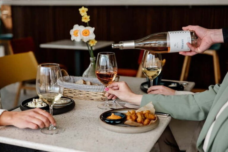 Balatonfüred: Zelna Wine Bistro Tasting Experience - Real Travelers’ Perspectives