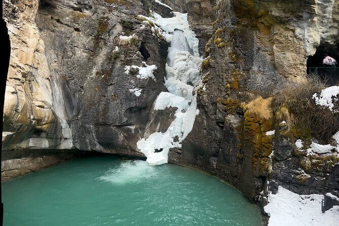 Banff and Yoho Rocky Mountain Discovery Day Tour from Calgary - Starting the Journey: What to Expect from the Tour