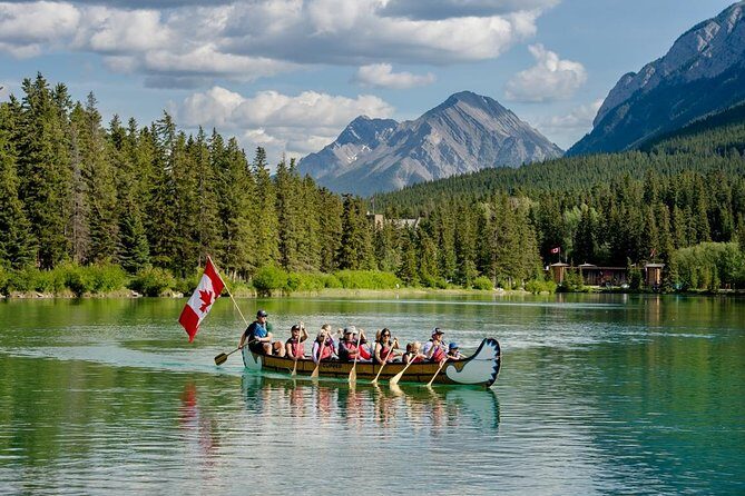 Banff National Park Big Canoe Tour - The Guide Experience and Group Dynamics