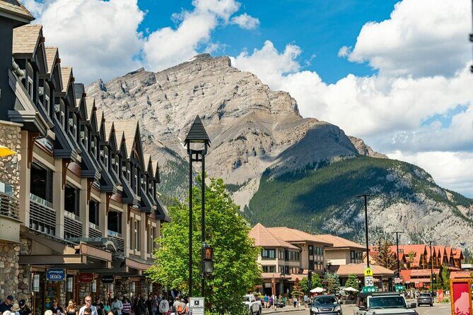 Banff Town Walking Tour Includes Refreshment and Sweet Treat - Why This Tour is Worth Considering