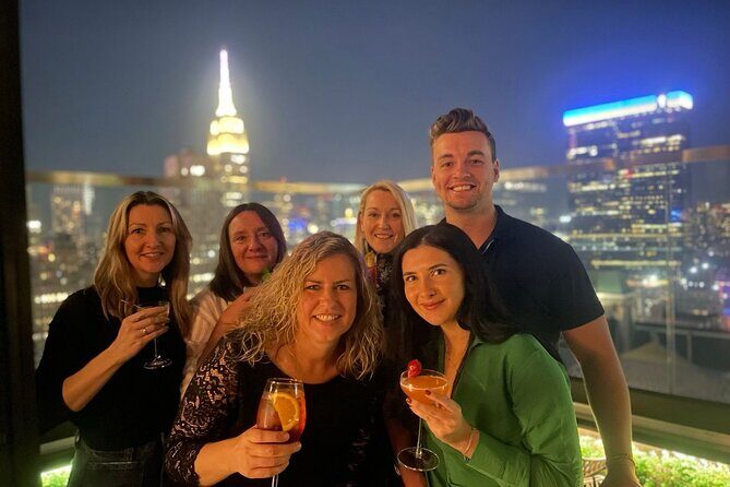 Bar, Lounge and Rooftop Tour NYC - The Group Experience and Guide Quality
