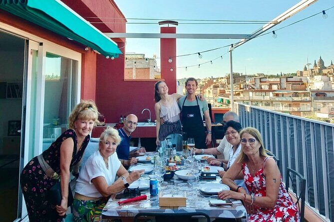 Barbecue in a penthouse in the center of Barcelona with a chef - Who Should Consider This Experience?