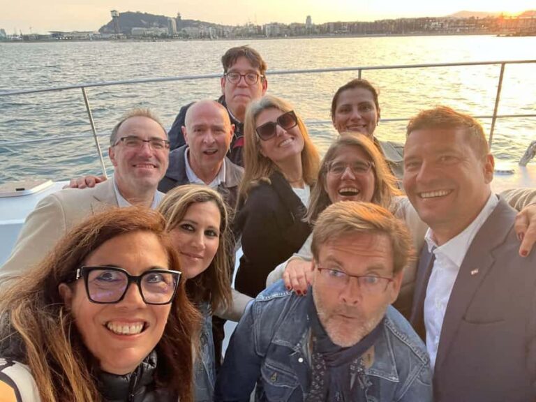 Barcelona: 2-Hour Catamaran with Cocktail and Live Music - Who Is This Cruise Best Suited For?