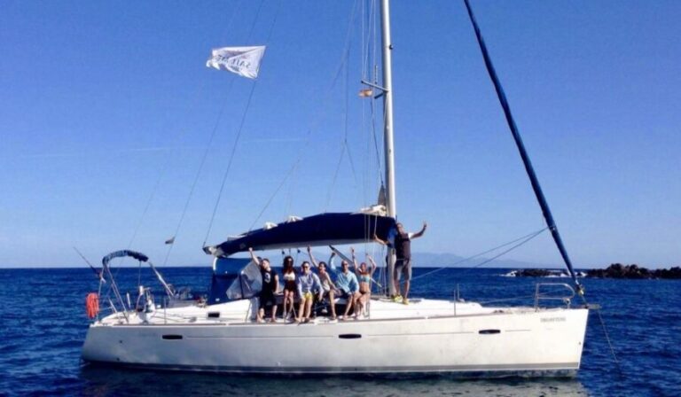 Barcelona: 2-Hour Private Boat Cruise - The Good and Not-So-Good Aspects