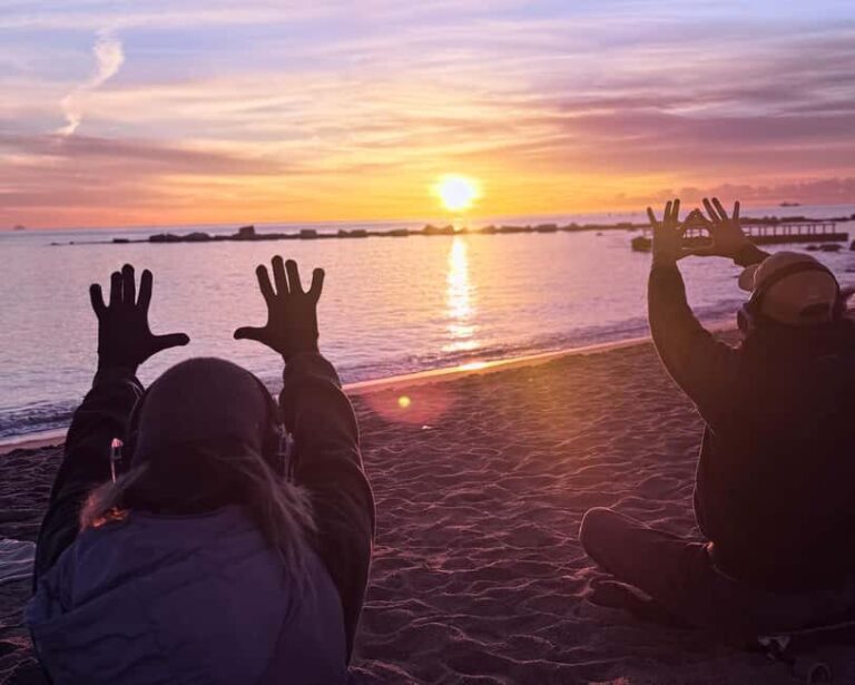 Barcelona beach: Sunrise Ritual: breath, immersive music, Sungazing & breakfast - Experience Details and Practical Considerations