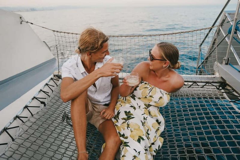 Barcelona: Brunch Boat Party with Drinks and DJ - The Itinerary: How the Experience Unfolds