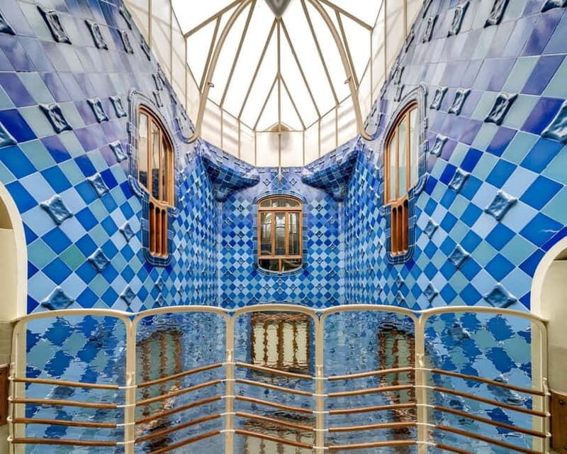 Barcelona: Casa Batlló Tour and Optional White Rabbit Museum - What to Expect on the Tour Day