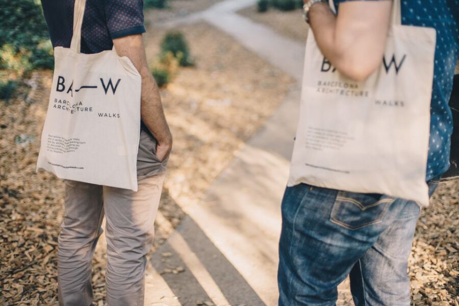 Barcelona: Discover Gaudi Architectural Guided Tour - The Itinerary in Detail