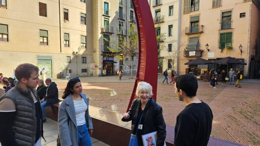 Barcelona: Epic and Medieval Walking Tour - Who Will Love This Tour?