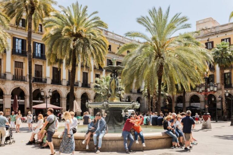 Barcelona: Explore the Gothic Quarter with a Local - The Highlights in Detail