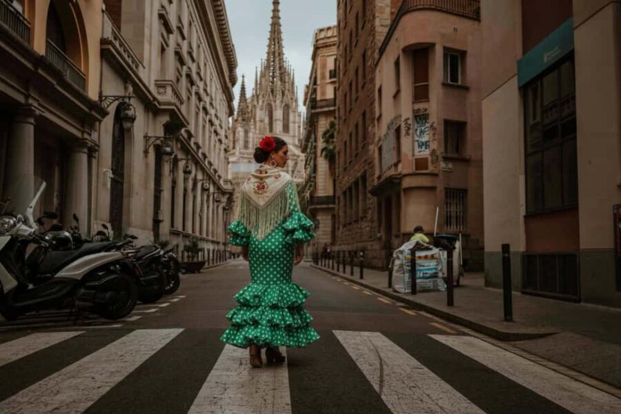 Barcelona: Flamenco Dress Photo walk in Gothic Quarter - Practical Details: Is It Worth the Price?