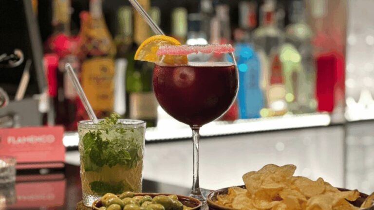 Barcelona: Flamenco Premium Show and Tour Guitar Museum - Real Guest Perspectives