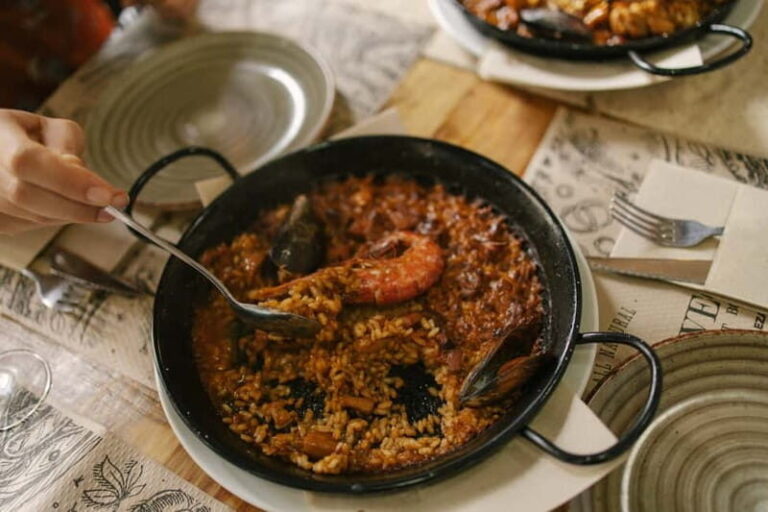 Barcelona: Food Walking Tour with Tapas and Wine - Deep Dive into the Experience