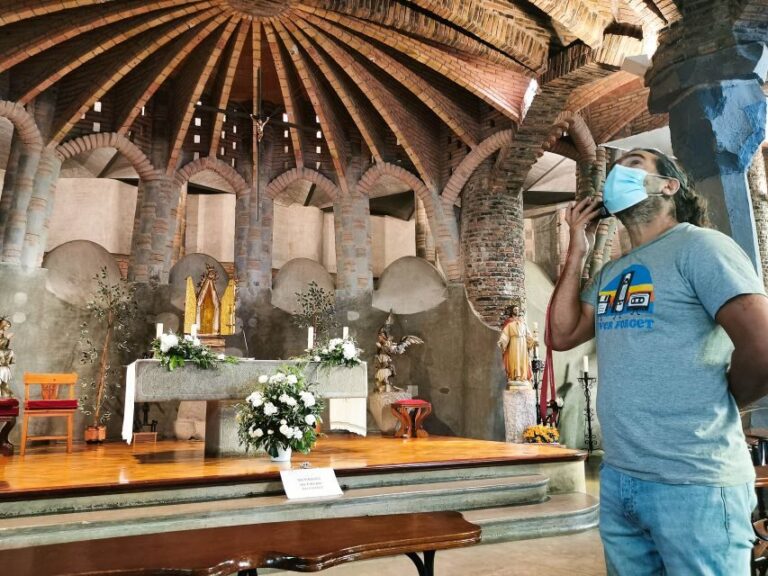 Barcelona: Full-Day Private Tour of Gaudi's Lesser-Known Art - Lunch Break in Colonia Güell