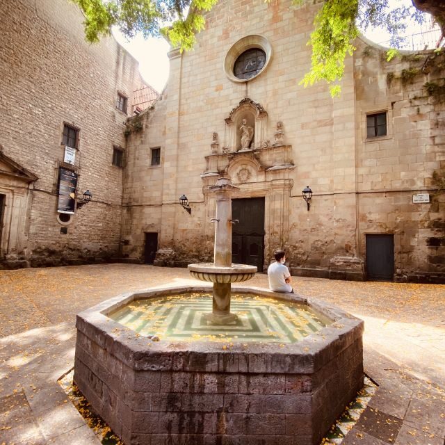 Barcelona: Gothic Quarter and Flamenco Show (Small Group) - Practical Details and Considerations