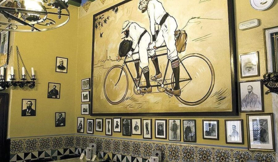 Barcelona: Gothic Quarter Walking Tour & Coffee Tasting - Exploring Barcelona’s Artistic Layers with a Coffee in Hand