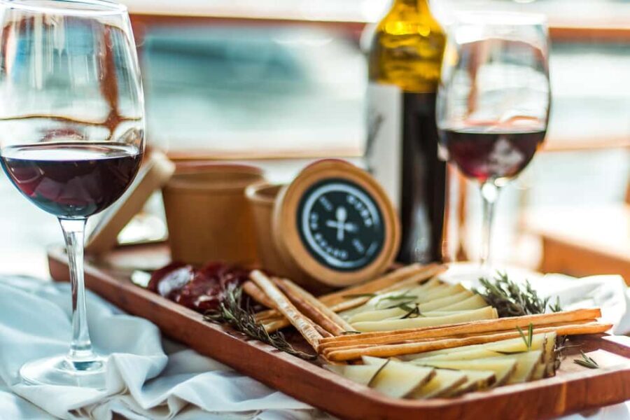 Barcelona: Gourmet Wine & Cheese and Sailing cruise - Final Thoughts: Who Should Book This?