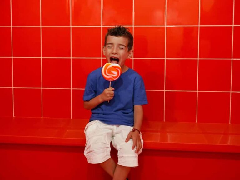 Barcelona: House of Candy Ticket Entrance - Who Is This Experience Best For?