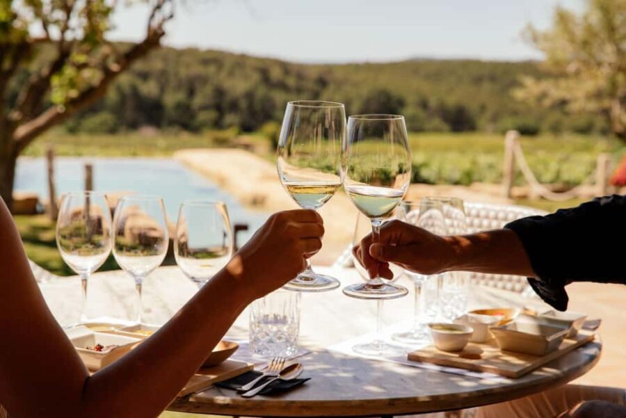 Barcelona: Luxury Wine Tasting at Boutique Winery +6-courses - What Makes This Tour Stand Out?