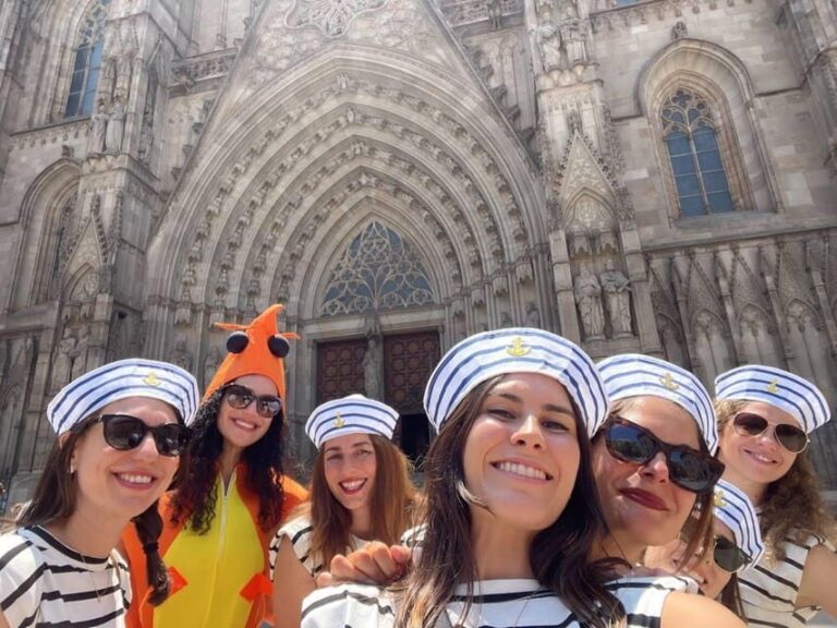 Barcelona: Outdoor Escape Room in the city - Urban Escapers - How the experience is structured