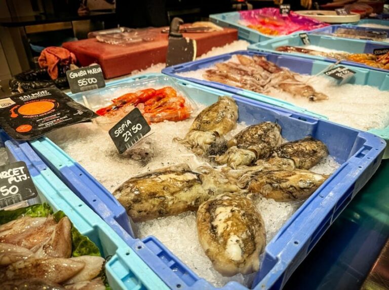 Barcelona: Paella Maestro Market Tour & Sangria & Tapas - In-Depth Breakdown of the Experience