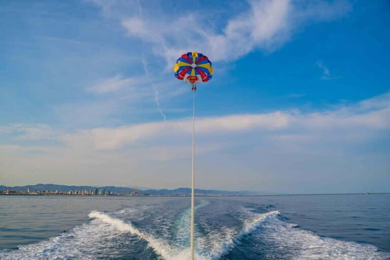 Barcelona: Parasailing magic flight and views above the sea - The itinerary broken down