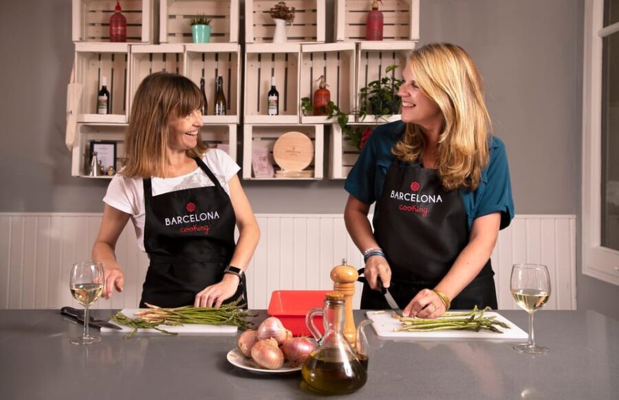 Barcelona: Premium Tapas & Paella Cooking Class - Who is This Tour Best Suited For?