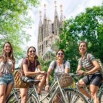 Barcelona: Private Bike/eBike Tour & Sagrada Familia Tickets - A detailed look at what to expect