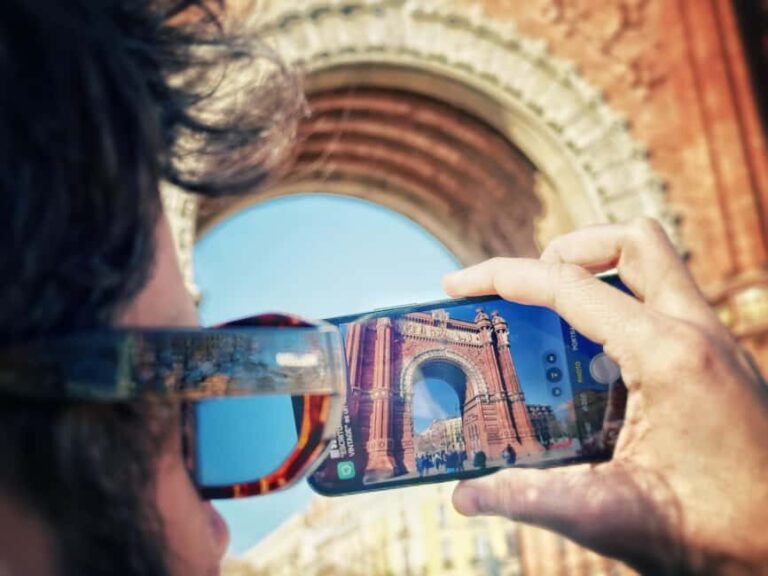 Barcelona: Private Phone Photography Class - Park & Old Town - Walkthrough of the Tour Itinerary