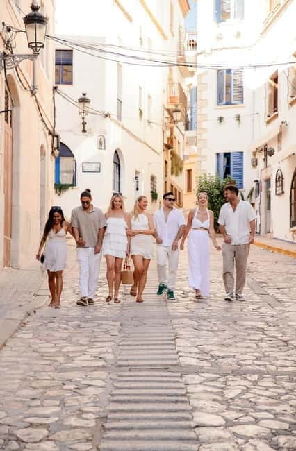 Barcelona: Private Sitges Tour + Wine Tour + 3-Course Meal - Transport and Logistics: What Matters