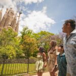 Barcelona: Professional Photoshoot Outside Sagrada Familia - What the Photoshoot Includes and What It Doesnt