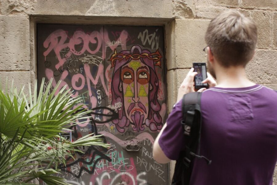Barcelona: Raval Street Art and Graffiti Walking Tour - What’s Included and What’s Not