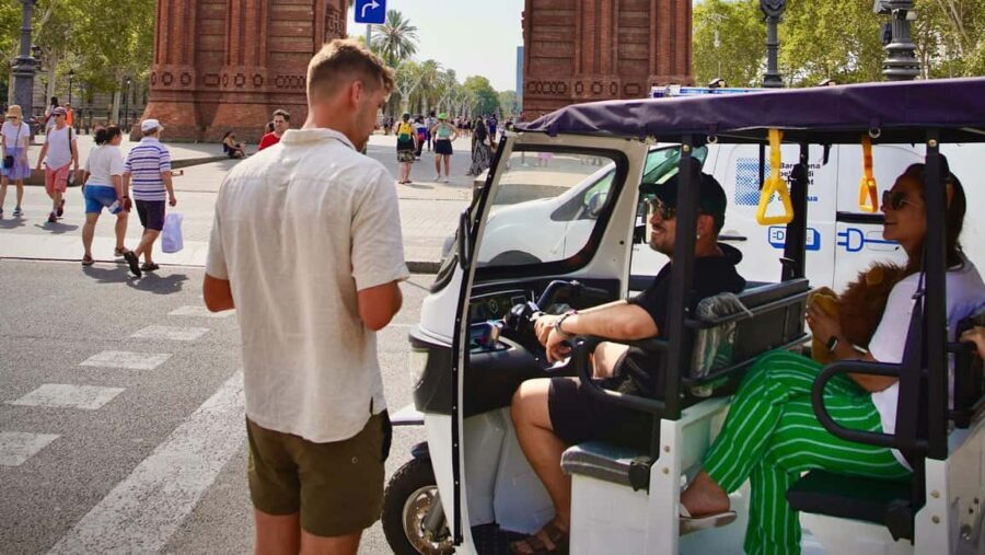 Barcelona: Small Group Tuk Tuk Tour - The Itinerary Breakdown