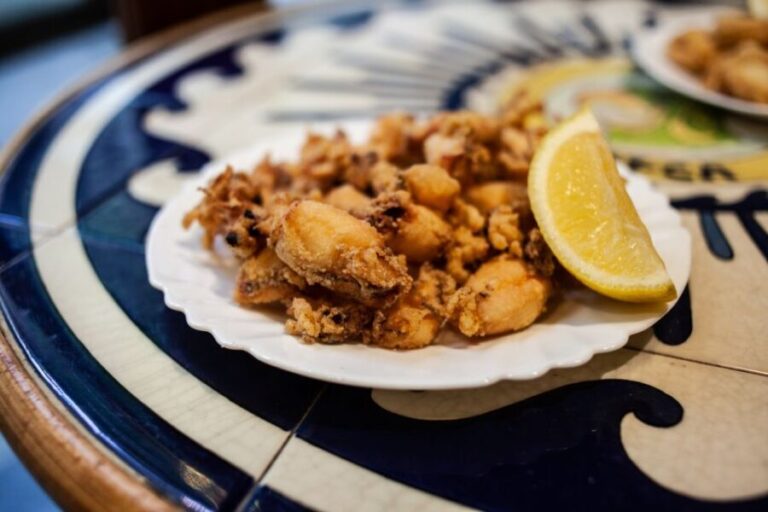 Barcelona: Tapas Food and Wine Tour in La Barceloneta - The Food and Drink — What Youll Truly Enjoy