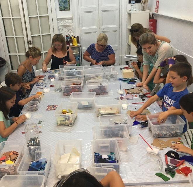 Barcelona: Trencadís Mosaic Class  Learn Gaudí's Technique - The Workshop Experience