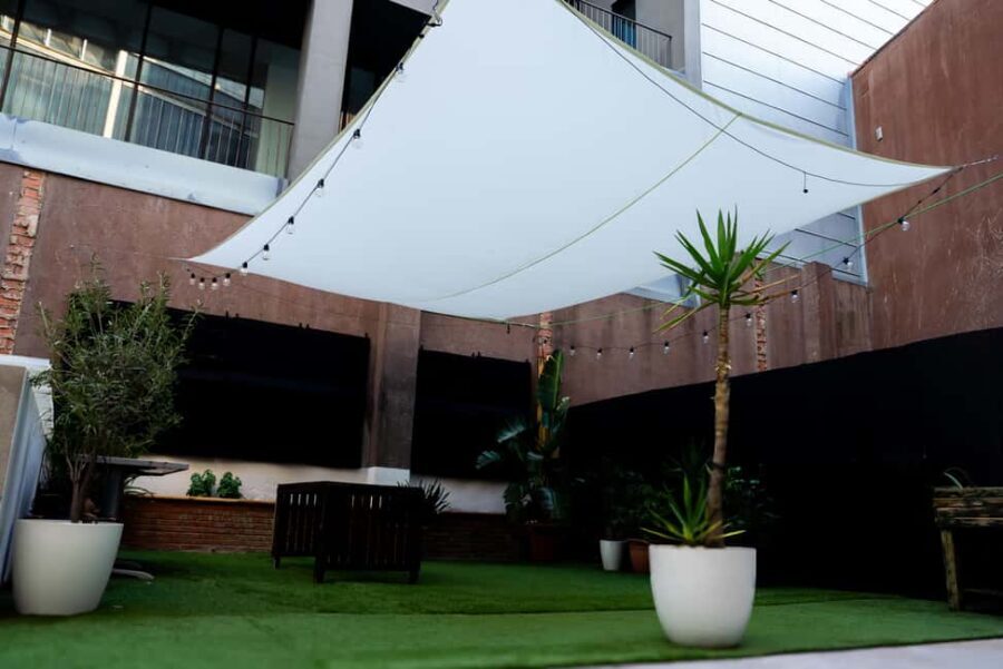 Barcelona: Wine and Cheese Tasting Experience - Key Points