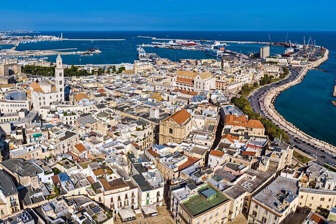 Bari Must-see Attractions Private Walking Tour - Detailed Breakdown of the Itinerary
