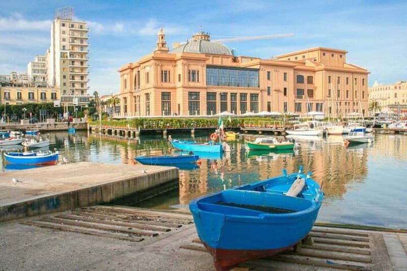 Bari : Must-see attractions Walking Tour - What to Expect from the Experience
