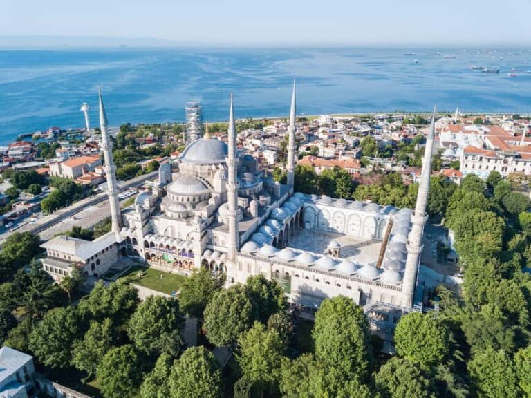 Basilica Cistern Guided Tour & Blue Mosque Audio Guide - The Blue Mosque Audio Guide: Freedom to Explore