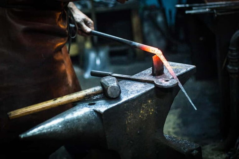 Basque Whaleboat and Traditional Basque Cider House - What’s the Value in the Price?