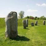 Bath: Stonehenge & Salisbury Private Tour with Archaeologist - How the Transport Adds to the Experience