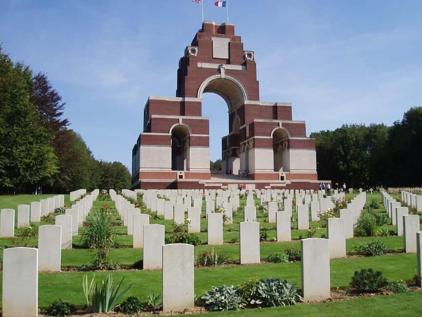 Battle of the Somme WWI Battlefield from Amiens - The Overall Experience