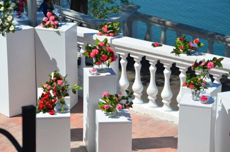 Batumi: Botanical Garden, Petra Fortress and Miniatures Park - How the Day Unfolds