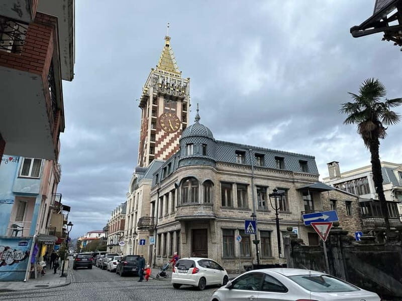 BATUMI: Private, Walking Tour + Tasting of Georgian Wines - Detailed Breakdown of the Itinerary
