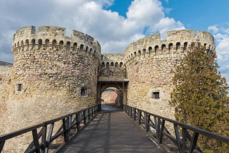 Belgrade: Private City Highlights Guided Walking Tour - Practical Details & Considerations