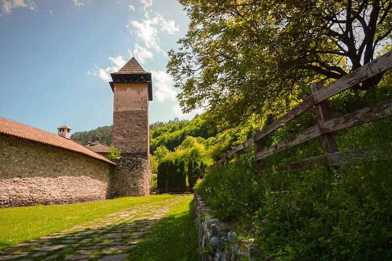 Belgrade: Studenica Monastery & Zica Monastery Full-Day Tour - Zica Monastery: A Religious and Historic Landmark