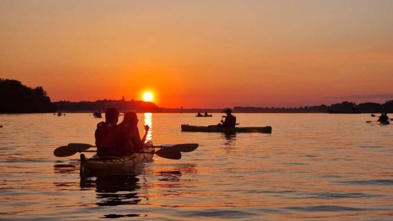 Belgrade: Sunset Kayak Tour - The Experience and the Vibe
