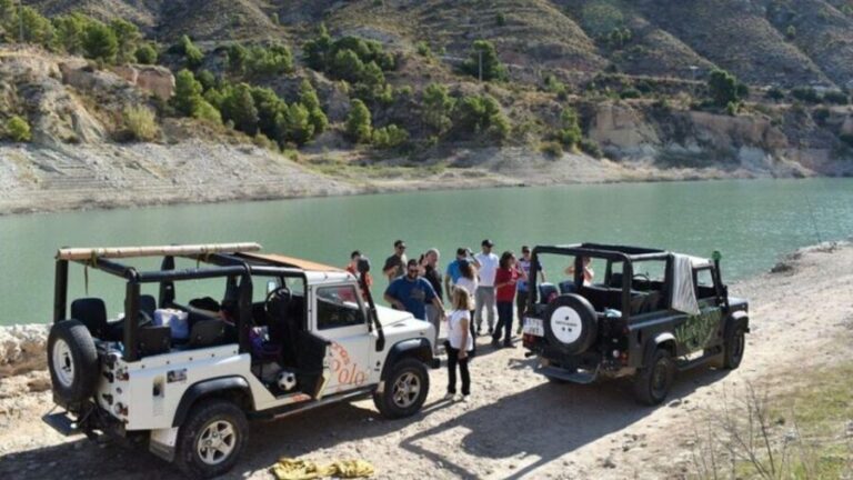 Benidorm: Guided Jeep Trip to Guadalest and Algar Falls - The Guides and Group Atmosphere