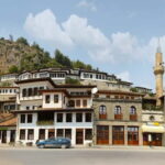Berat Guided tour: what to see in 2 hours - The Practical Details