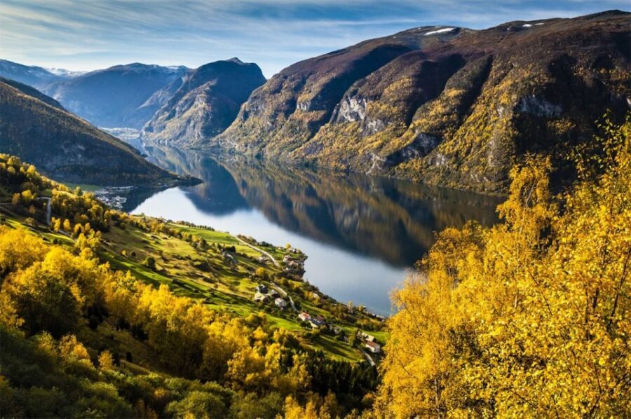 Bergen: Private Day Tour, Nærøyfjord Cruise and Flåm Railway - What Travelers Are Saying